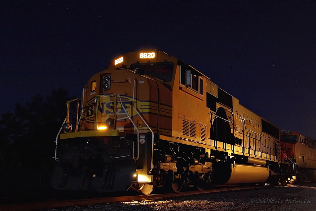 BNSF SD70MAC