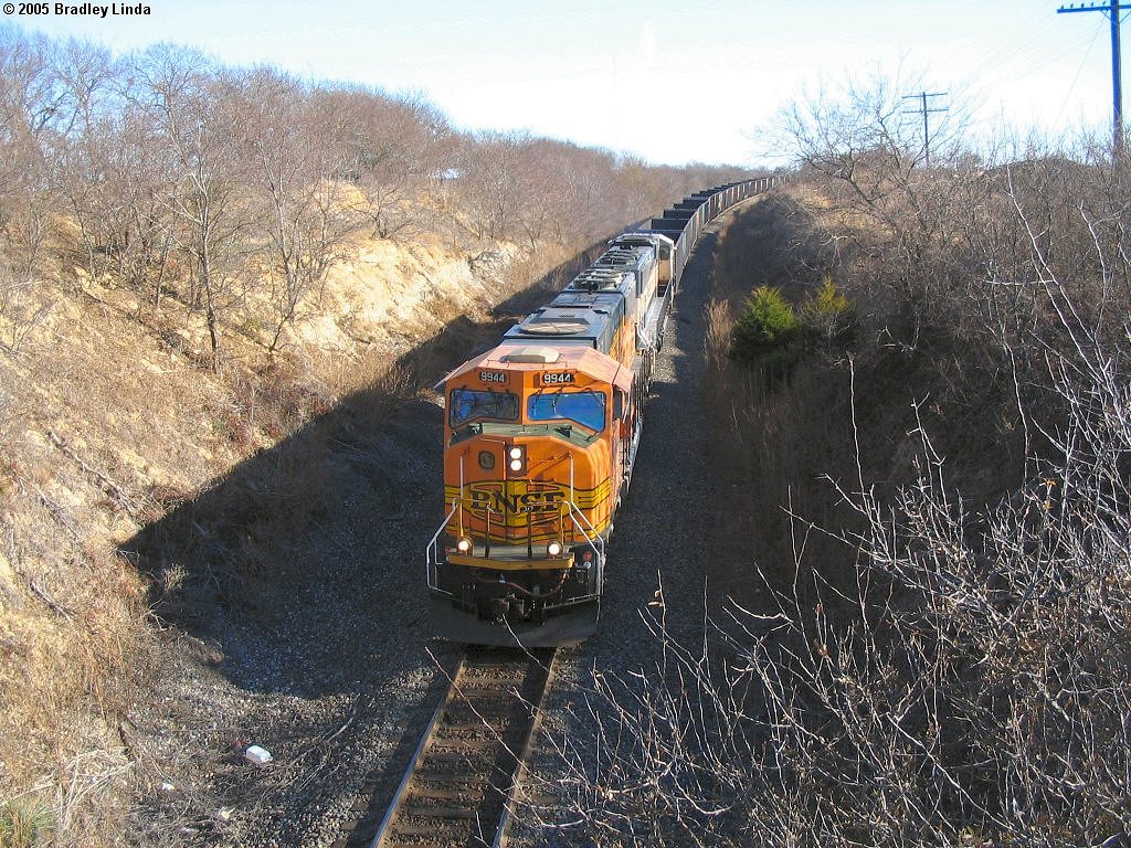 BNSF9944b