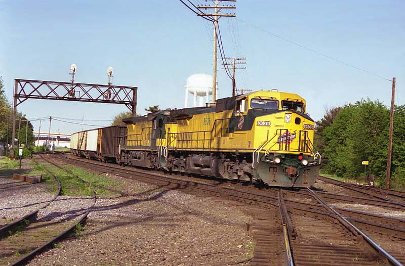 C&NW'S Geneva Sub