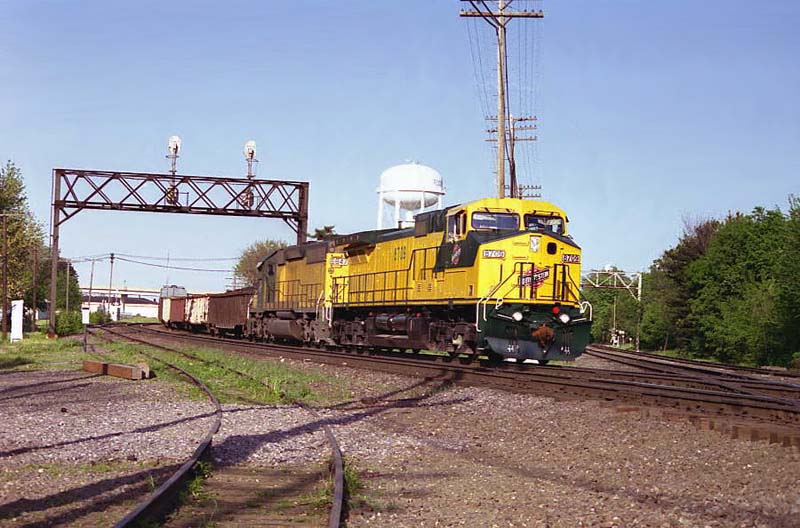 C&NW'S Geneva Sub