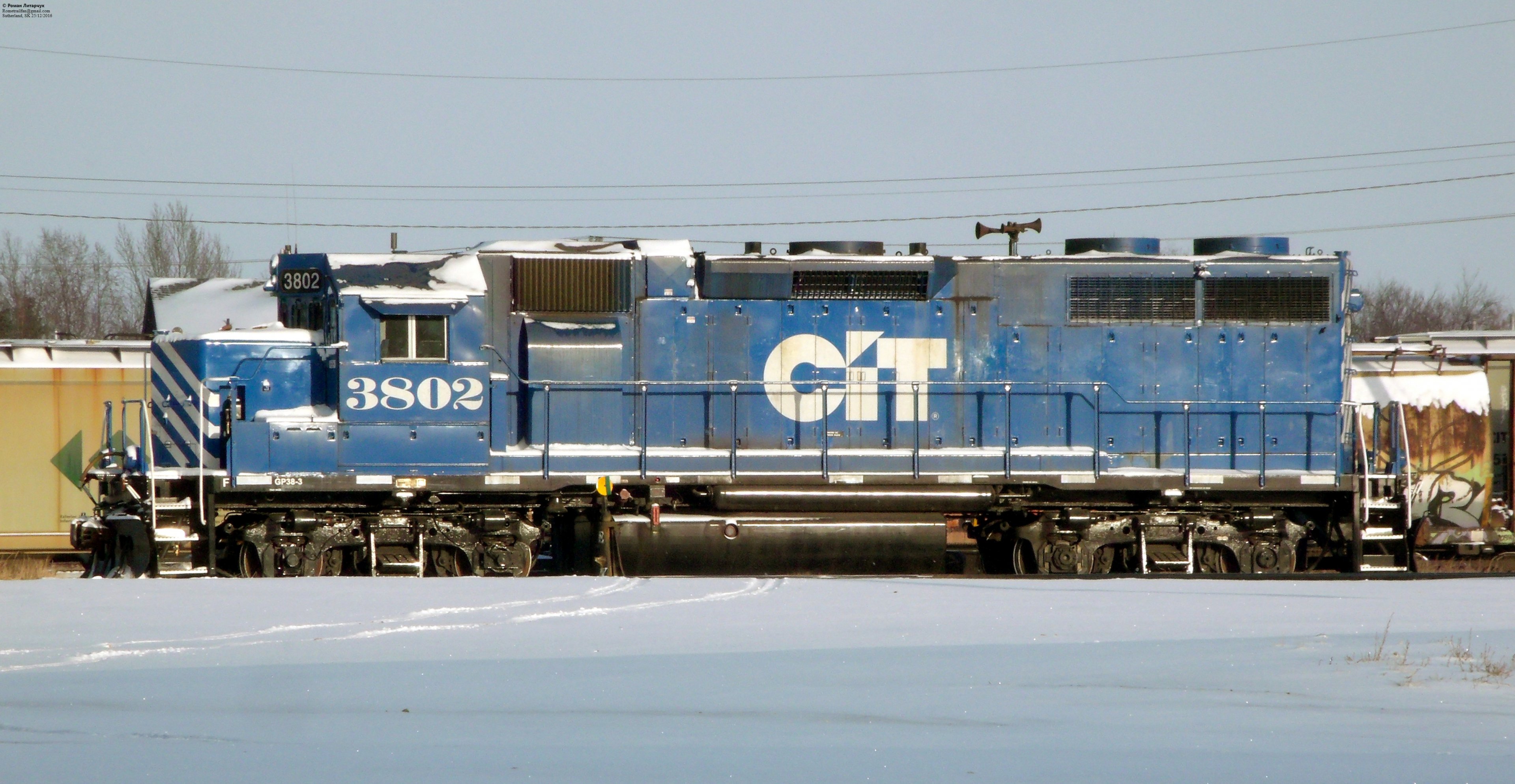 CEFX 3802 GP38-3