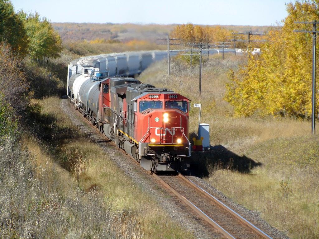 CN 114 Miniota, MB