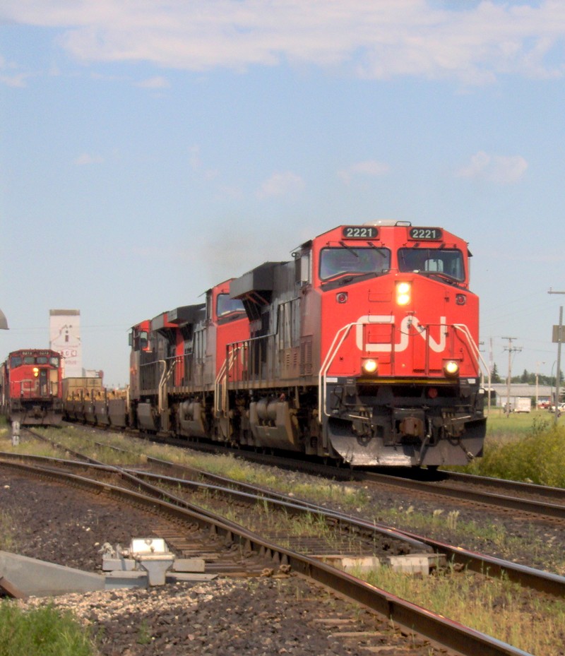 CN 2221 hello old friend