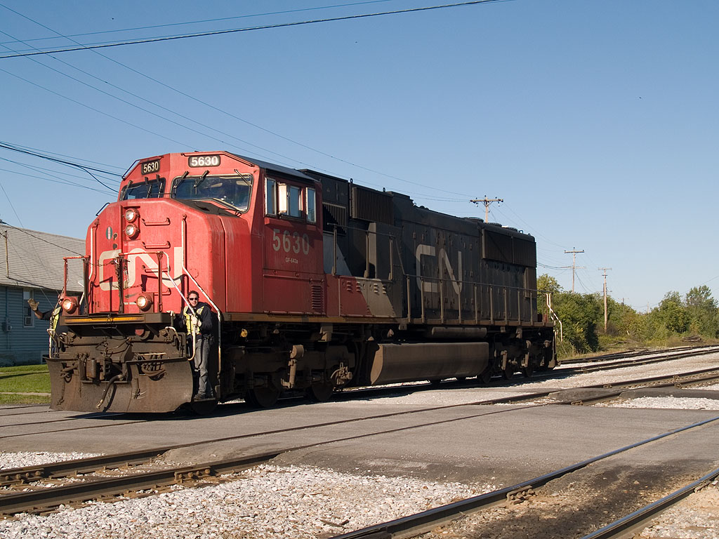 CN 5630 in light power move