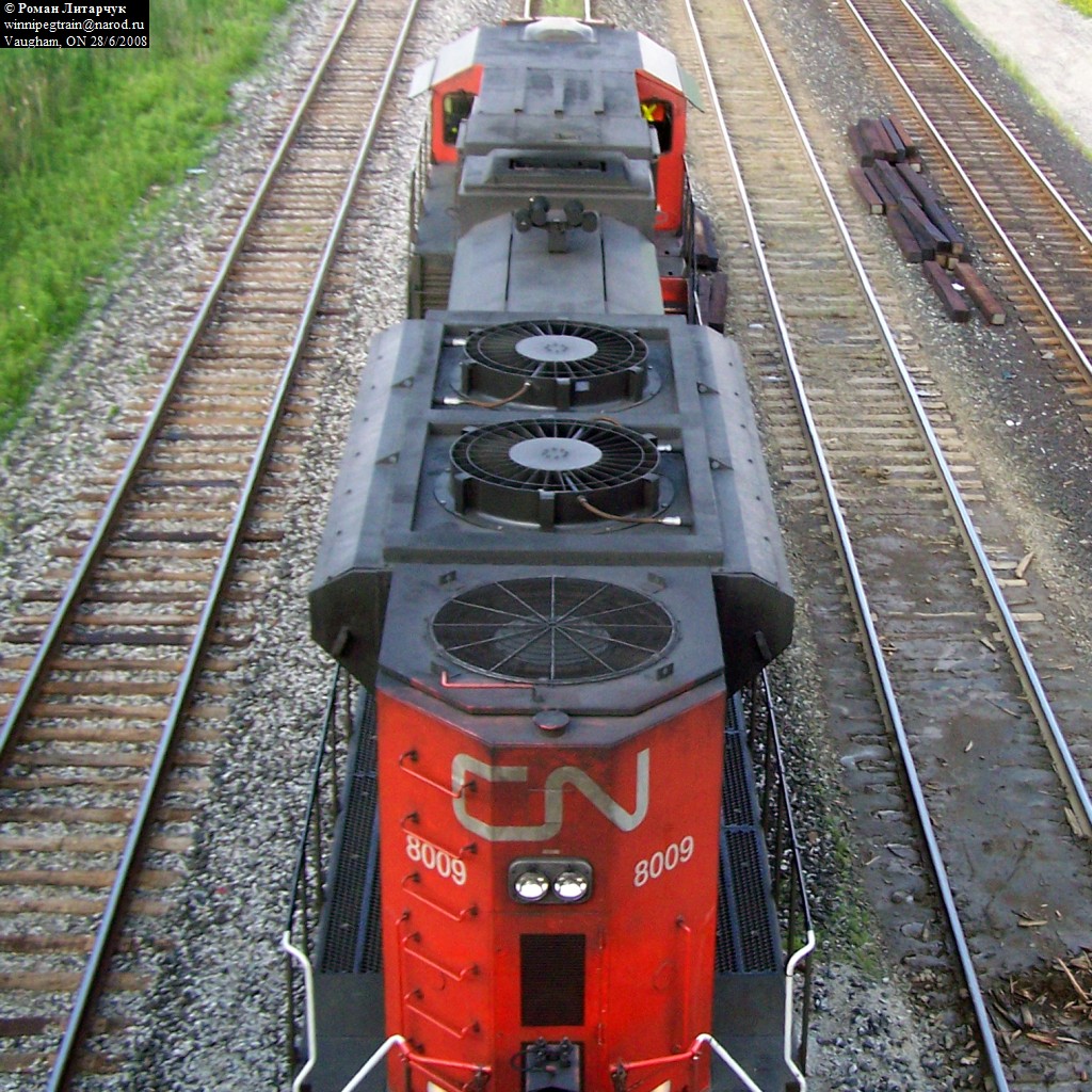 CN 8009 SD70M-2