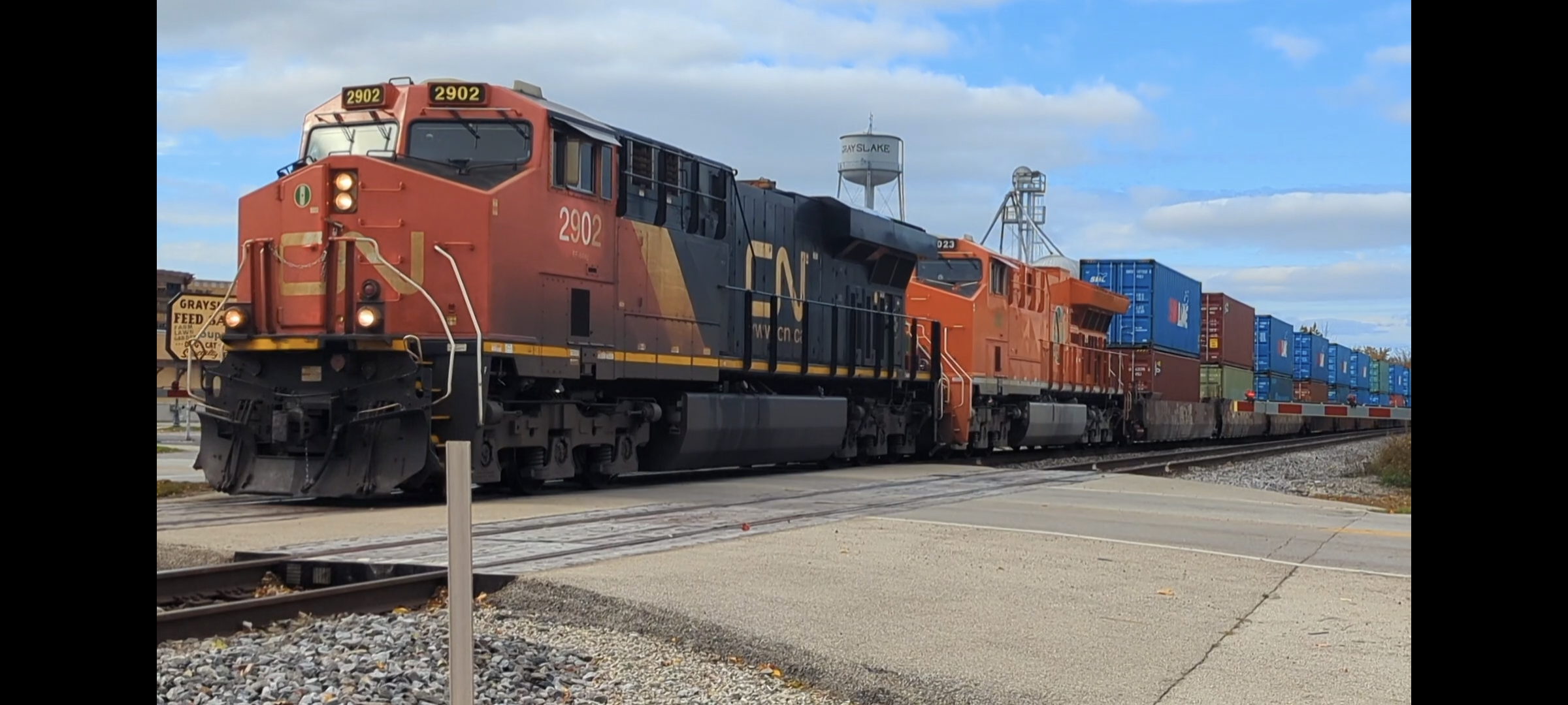 CN3023