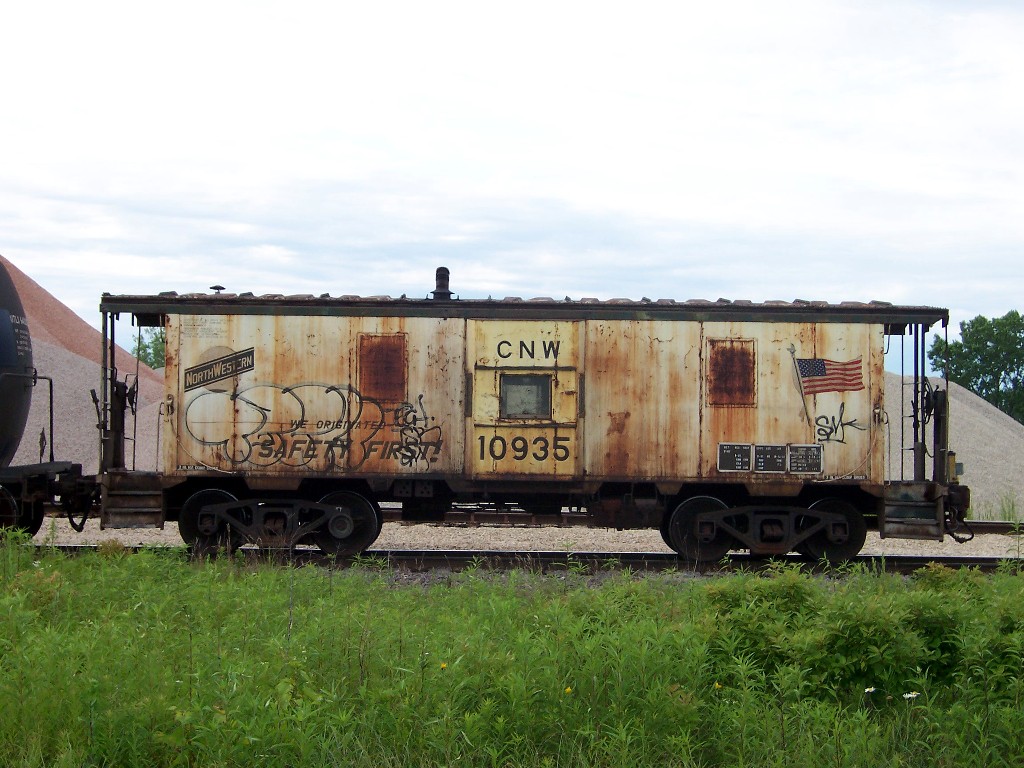 CNW 10935 at Bain