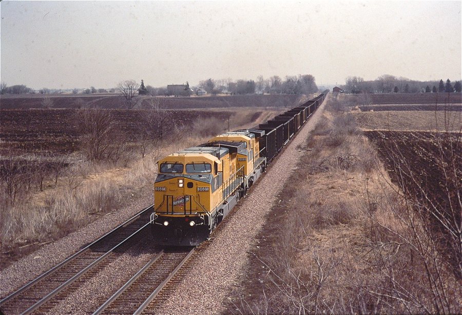 cnw8681-0029