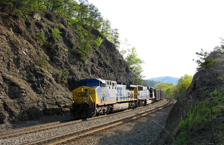 Coal Empties Returning to WV