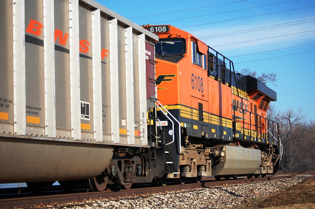 Coal train pusher