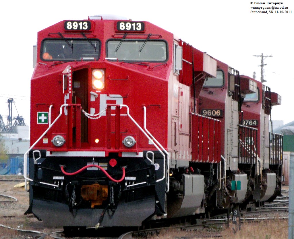 CP 8913 ES44AC