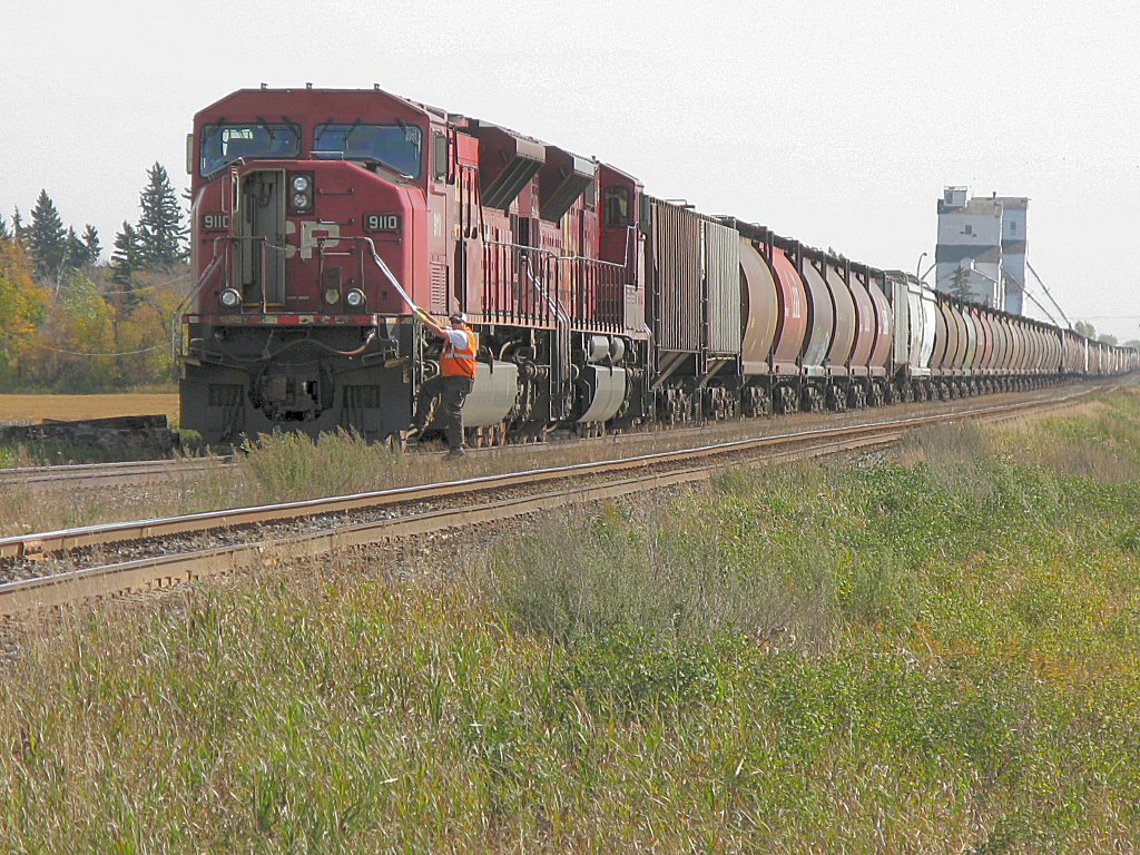 CP Rail #9110