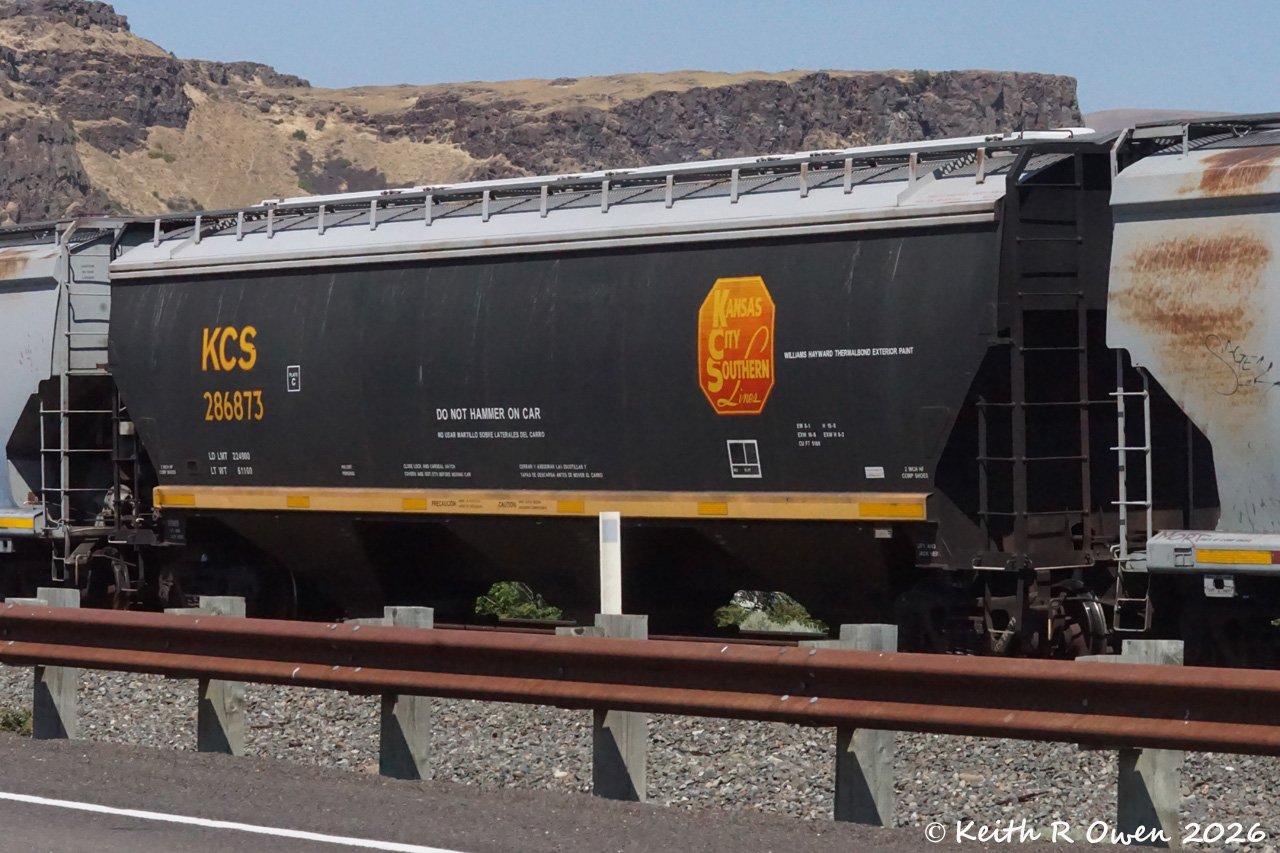 CPKC Eastbound Empty Grain