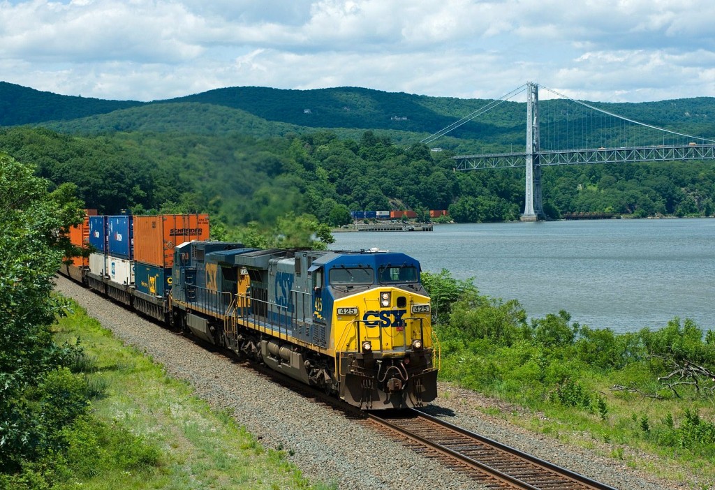 CSX 425