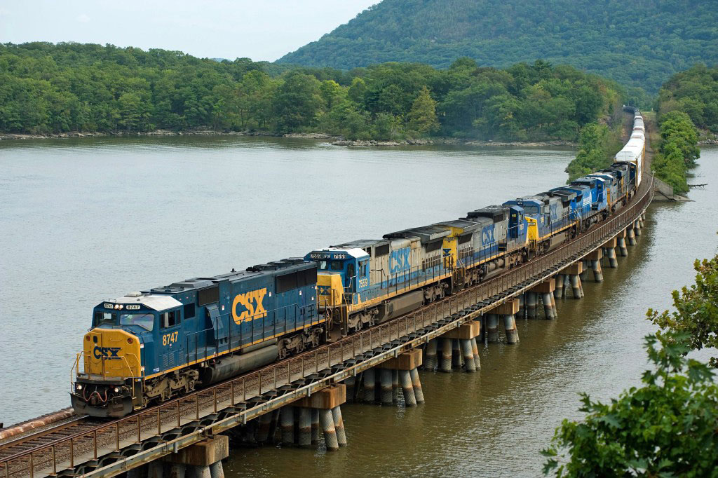 CSX 8747