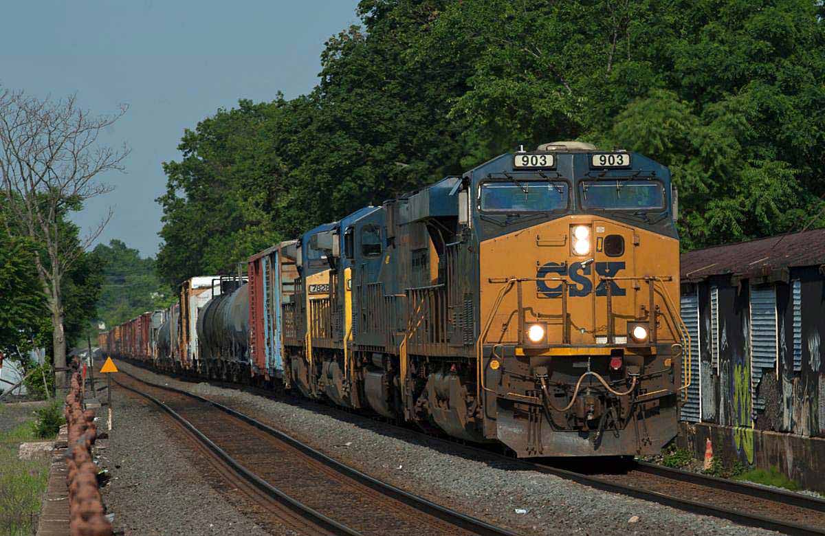 CSX 903