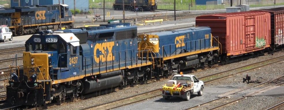 CSX at Selkirk