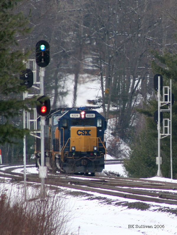 CSX light engines