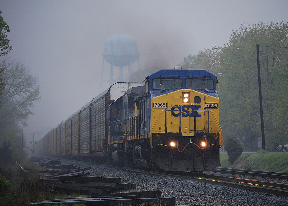 CSX Q200-24 at Defiance, OH