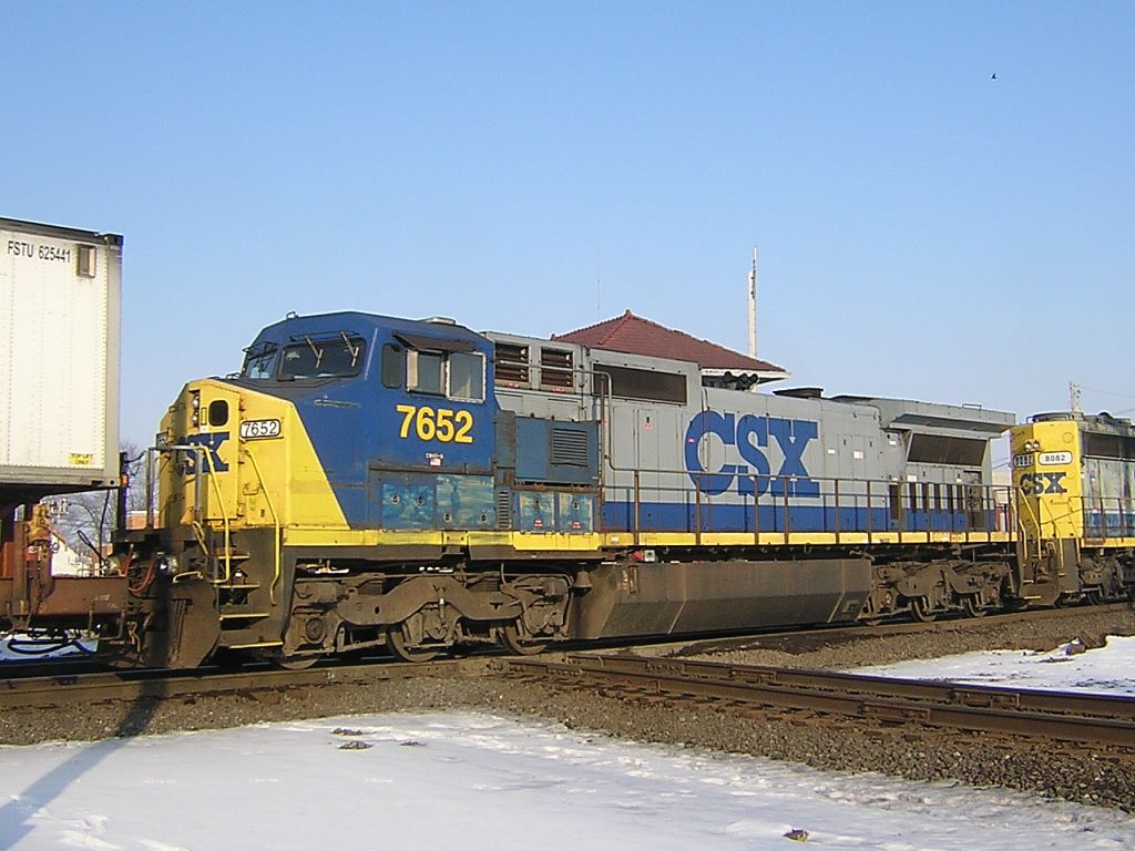 CSXT 7652