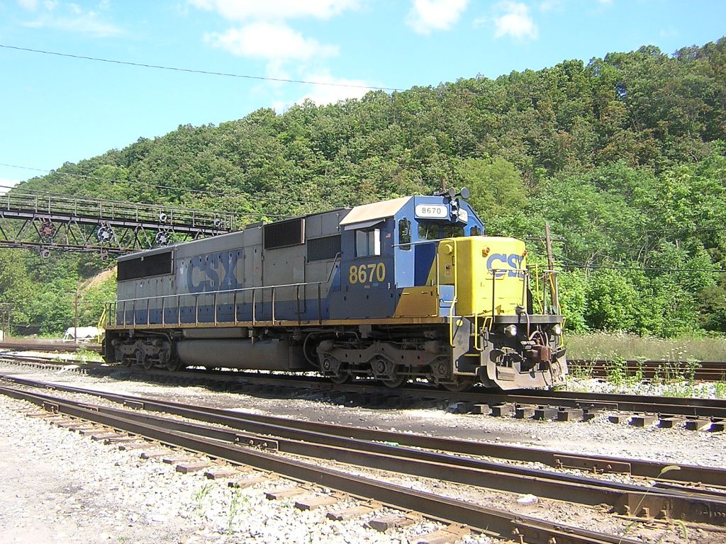 CSXT 8670