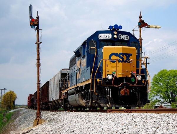 CSXT J781 at Salem,IN