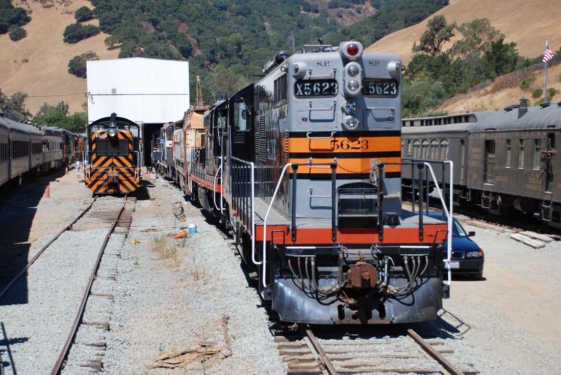 DIESEL MOTIVE POWER AT THE NILES CANYON RAILWAY