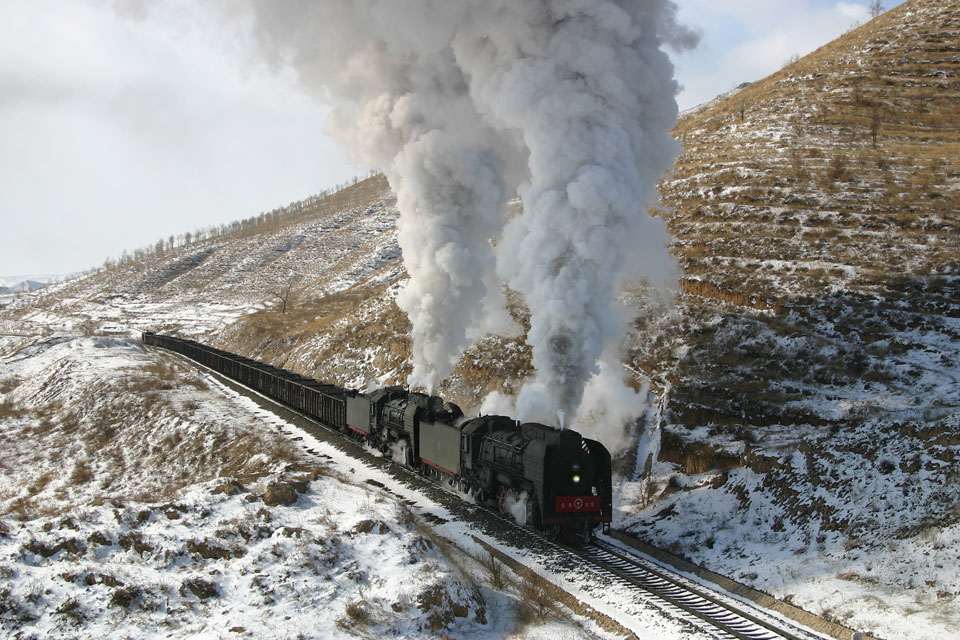 EAST BOUND COAL DRAG