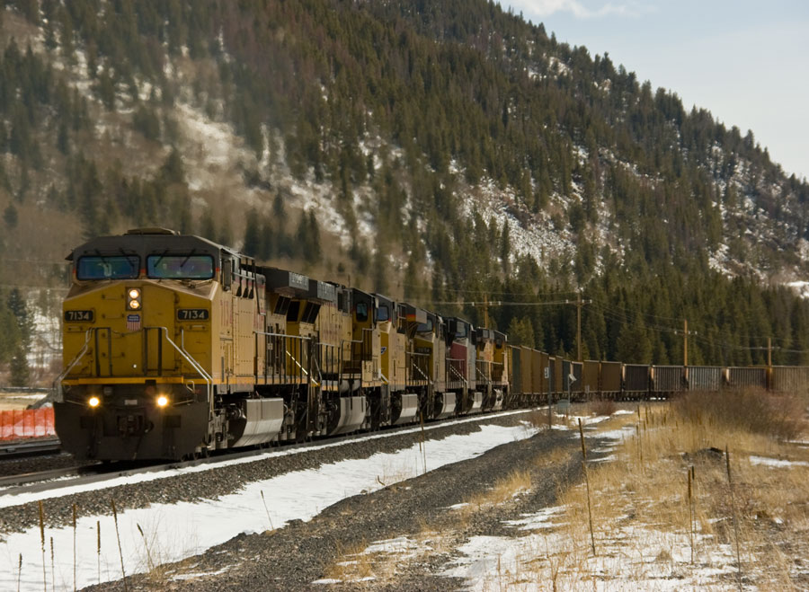 EAST PORTAL MOFFAT TUNNEL EMPTY COAL