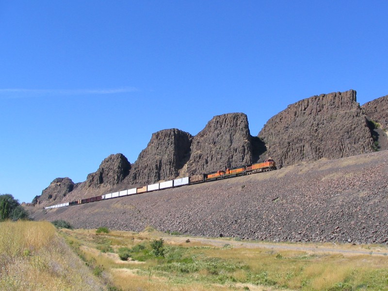 Eastbound at Cliffs