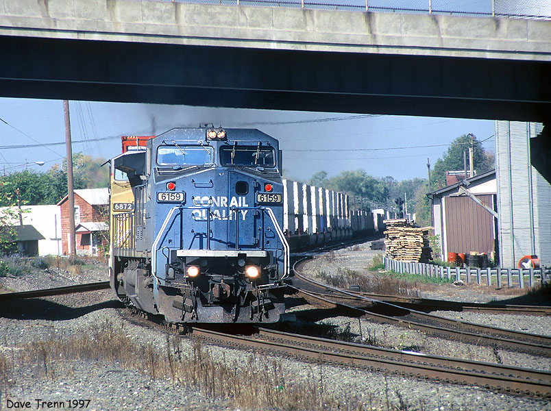 Eastbound Conrail TV-12MX