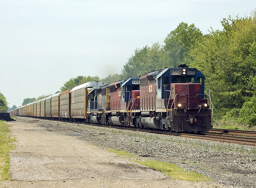 Eastbound CSX Q268