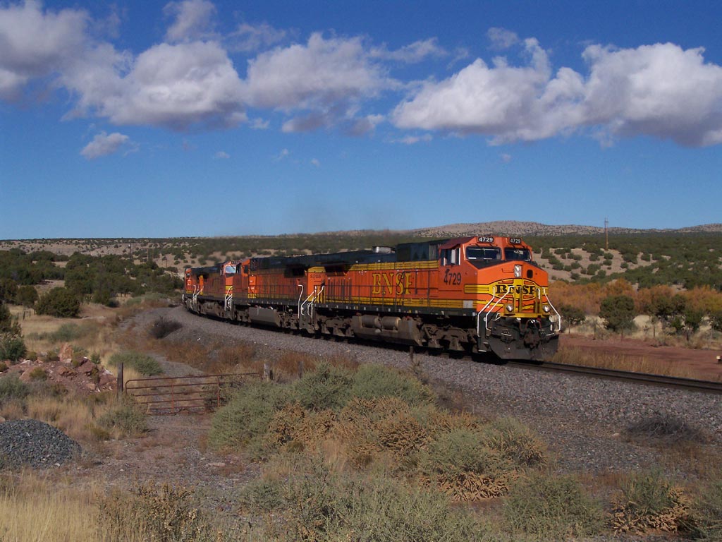 Eastbound intermodal at Scholle, NM