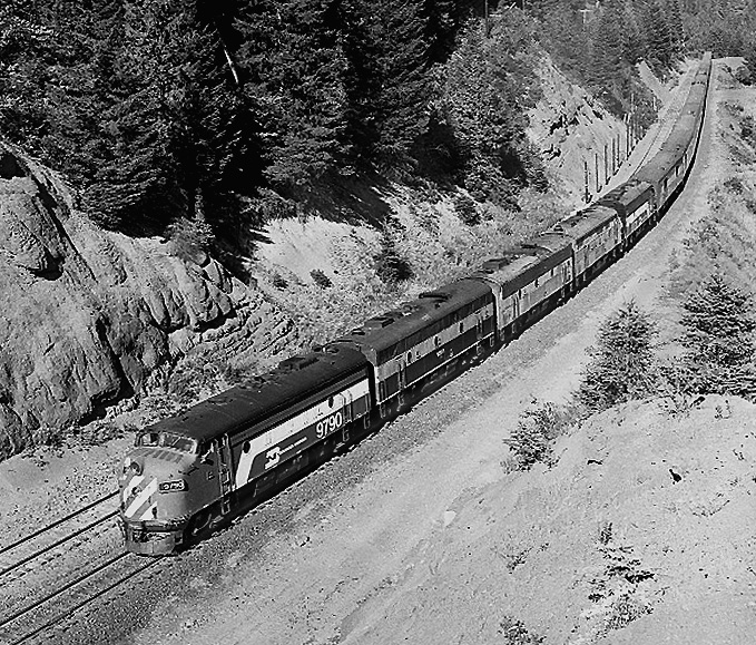 Eastbound Varnish at Tunnel 6 Cut