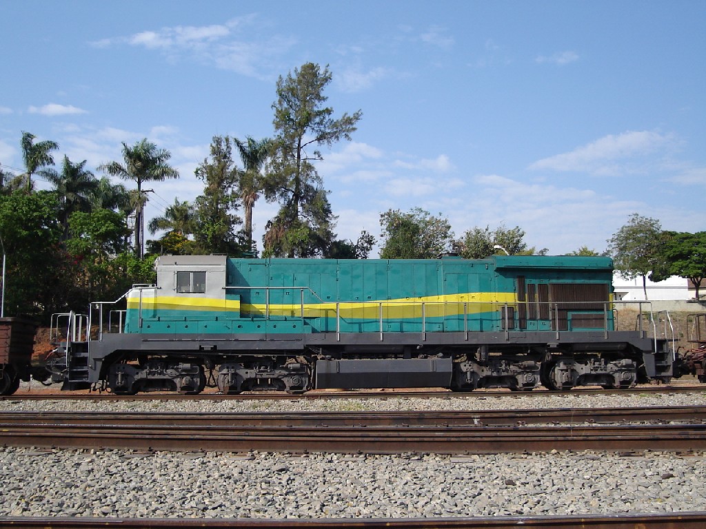 EFVM 736