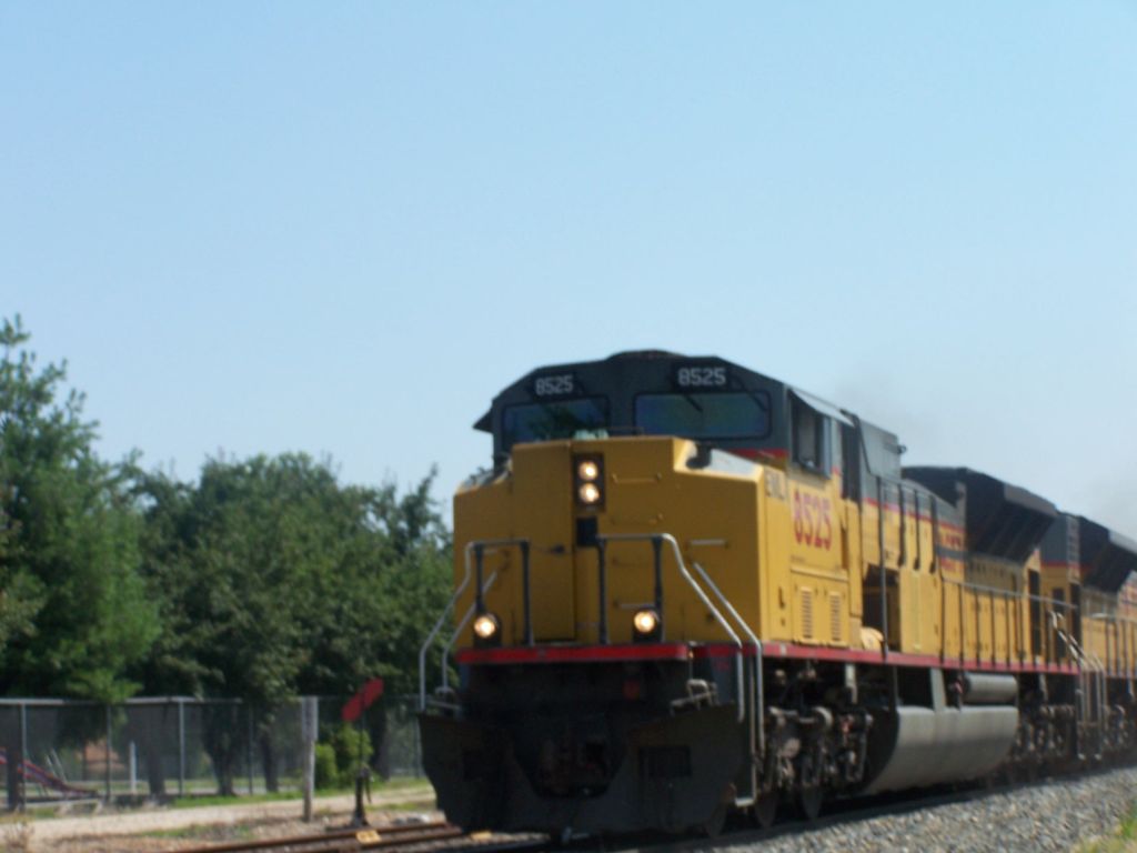 Electro Motive Leasing