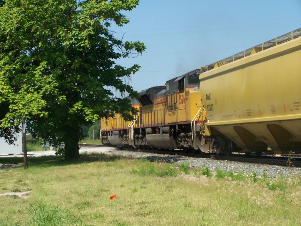 Electro Motive Leasing