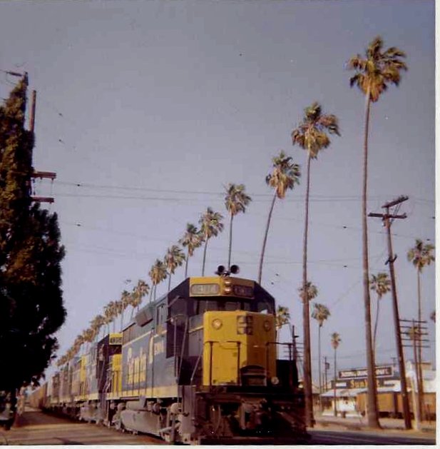 EMD GP35's