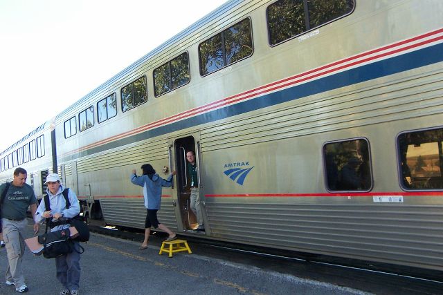 Empire Builder unloads at East Glacier