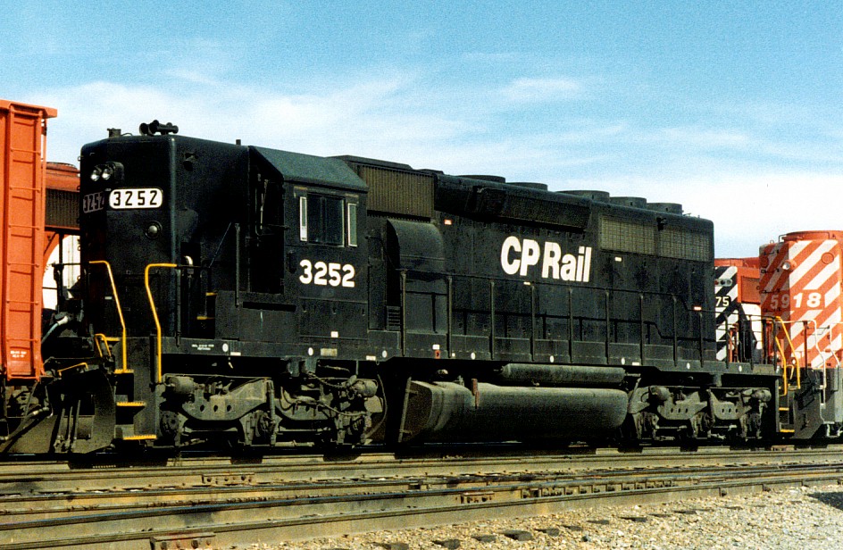 Ex-NW Highhood SD40-2