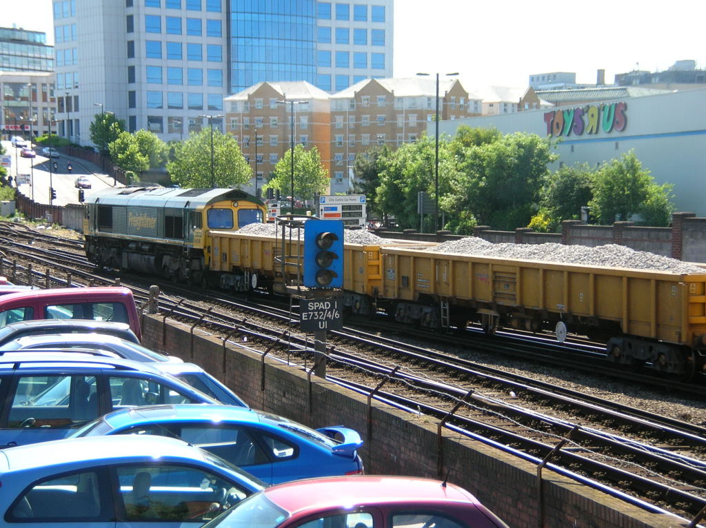 Freighliner Ballast Train