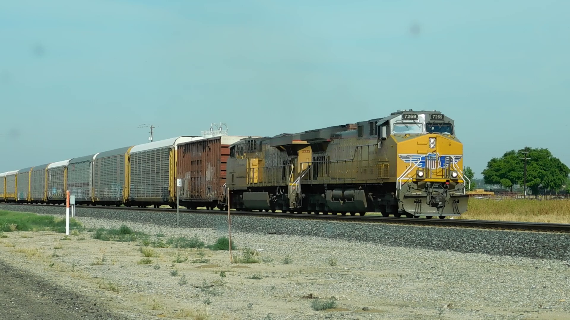 GE Dash 9