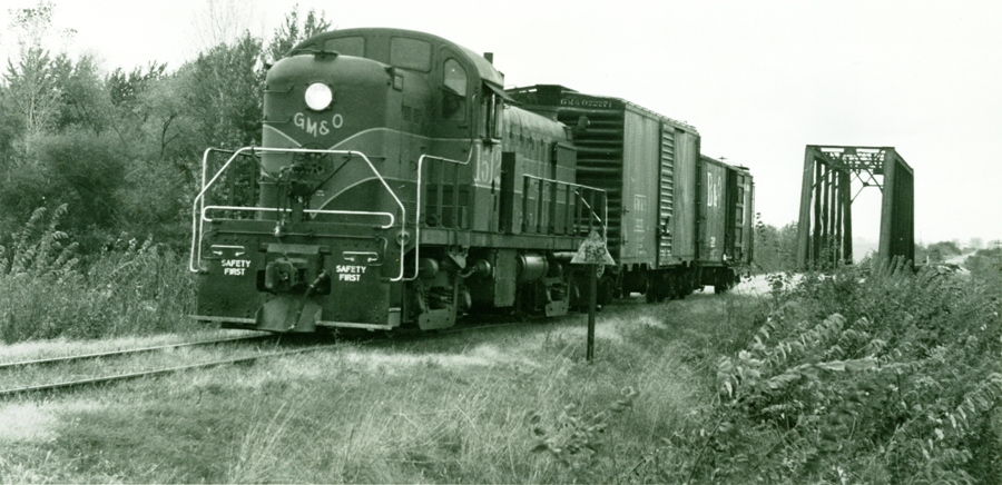 GM&O#75 Working the P&N