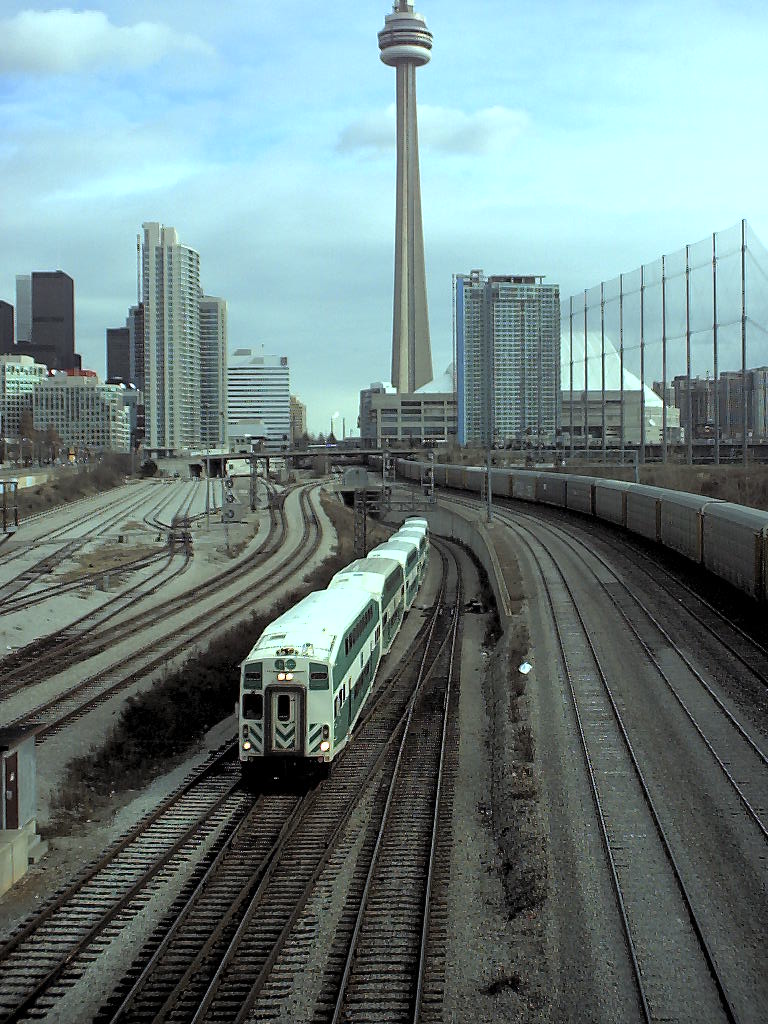 GO Leaving Toronto