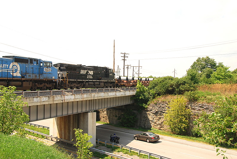 Golf or Trains