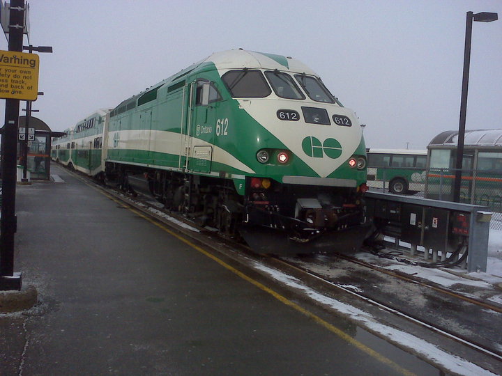 GO's MP40PH-3C's Idling in the snow at Oshawa