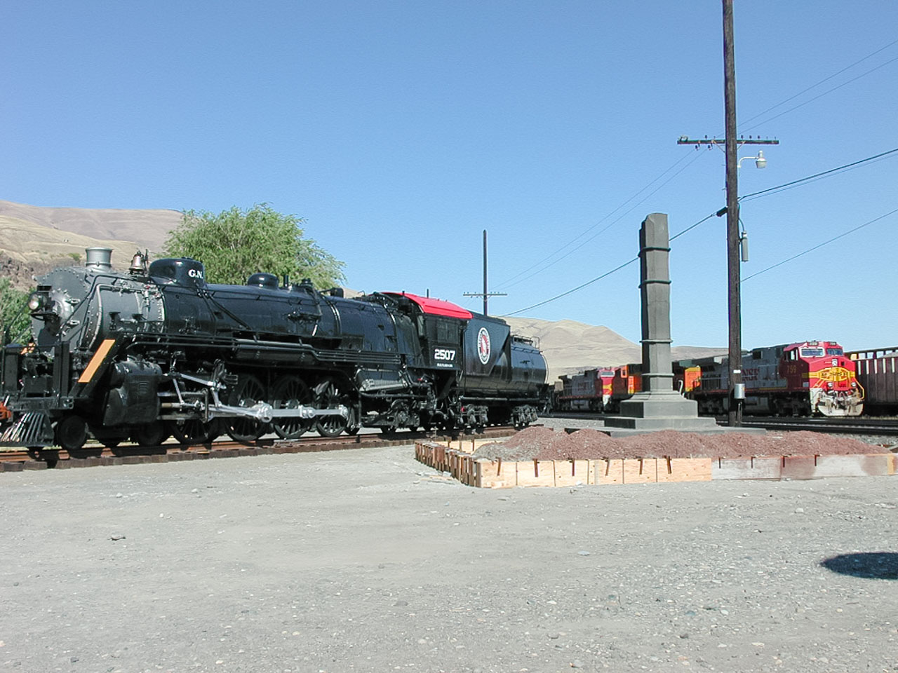 Great Northern P-2 Class #2507.jpg