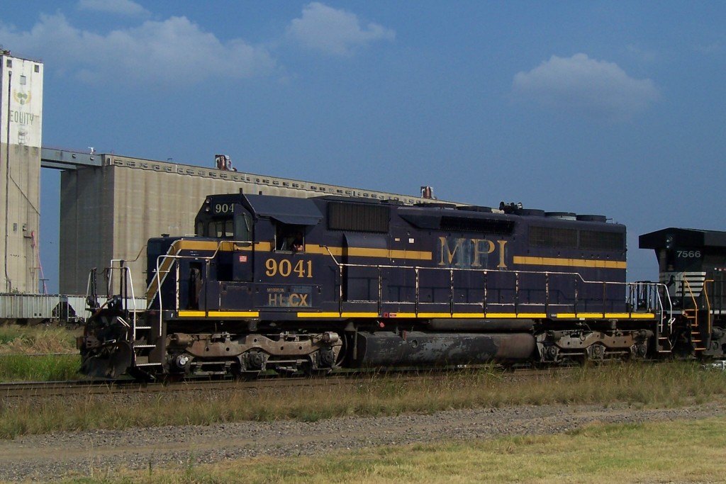 HLCX 9041