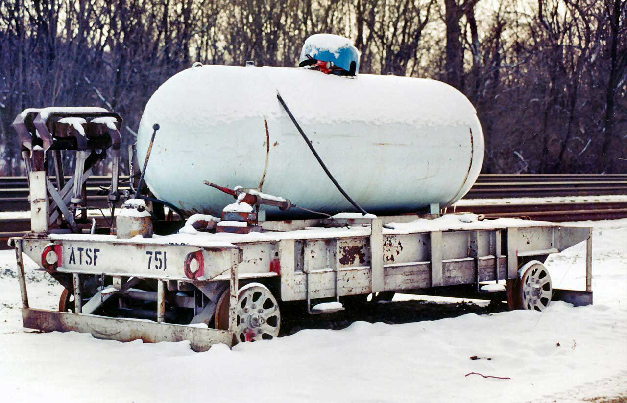 It's a gas, no It's a liquid.