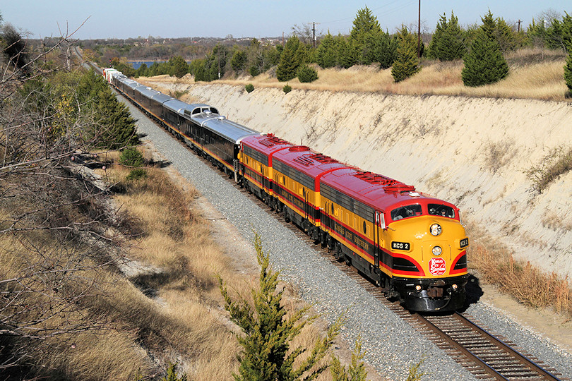 KCS 2 Christmas train